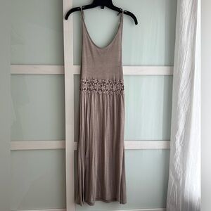 Nova of London beige dress